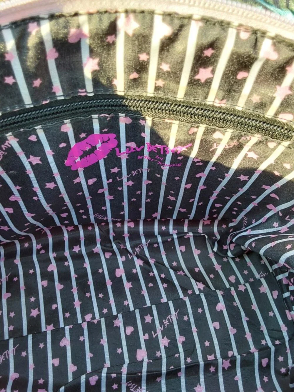BETSEY JOHNSON PINK PURSE BEAUTIFUL